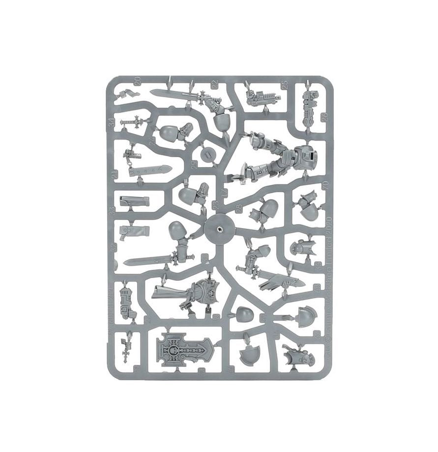Warhammer 40,000 Space Marines Bladeguard Veteran Squad – 3 Plastic Miniatures with Power Swords & Storm Shields, Customizable Warhammer 40K Model Kit for Collectors & Tabletop Gaming